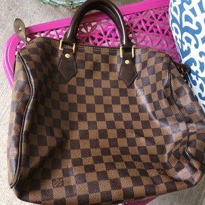 Louis Vuitton Speedy Bag